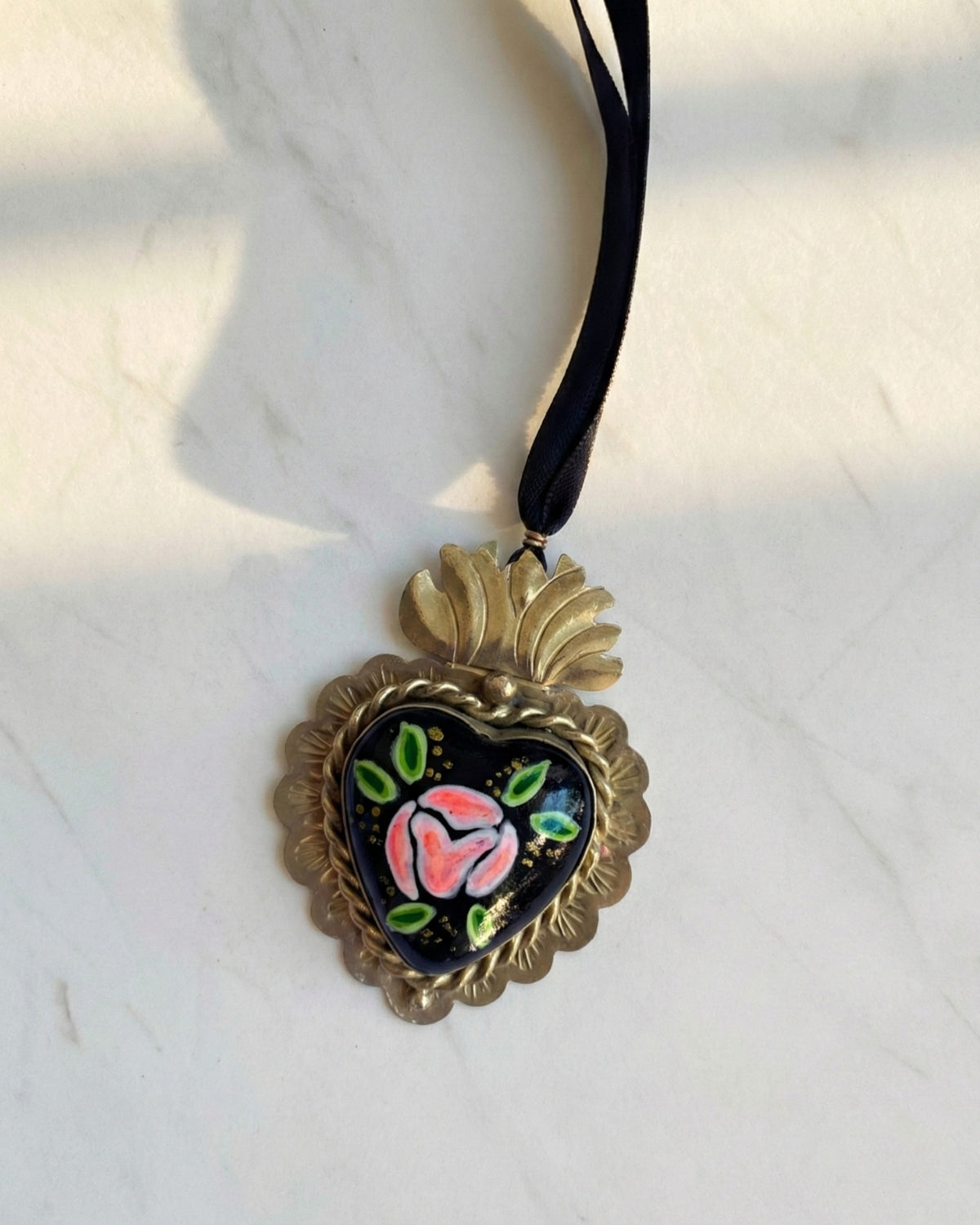 COLLAR SAGRADO TRADICIONAL ROSA PINK