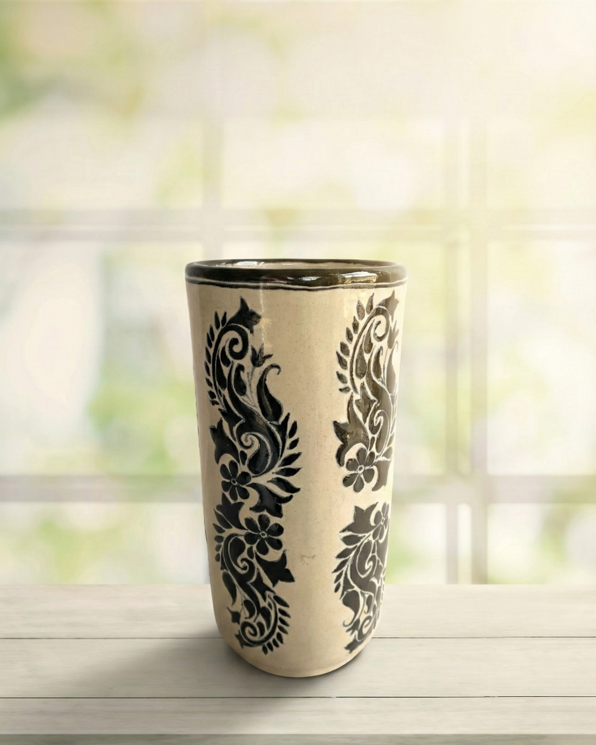 FLORERO CILINDRO NEGRO 25CM