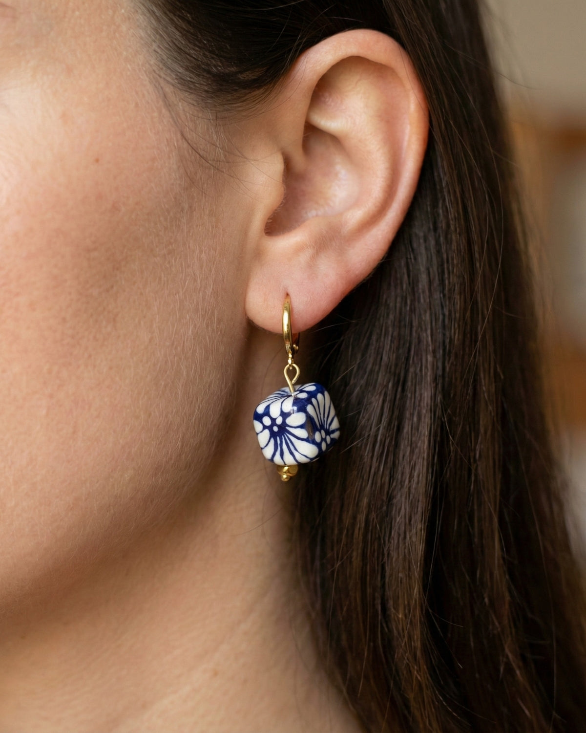 ARRACADA CUBO ABIERTO DORADO Y TALAVERA AZUL