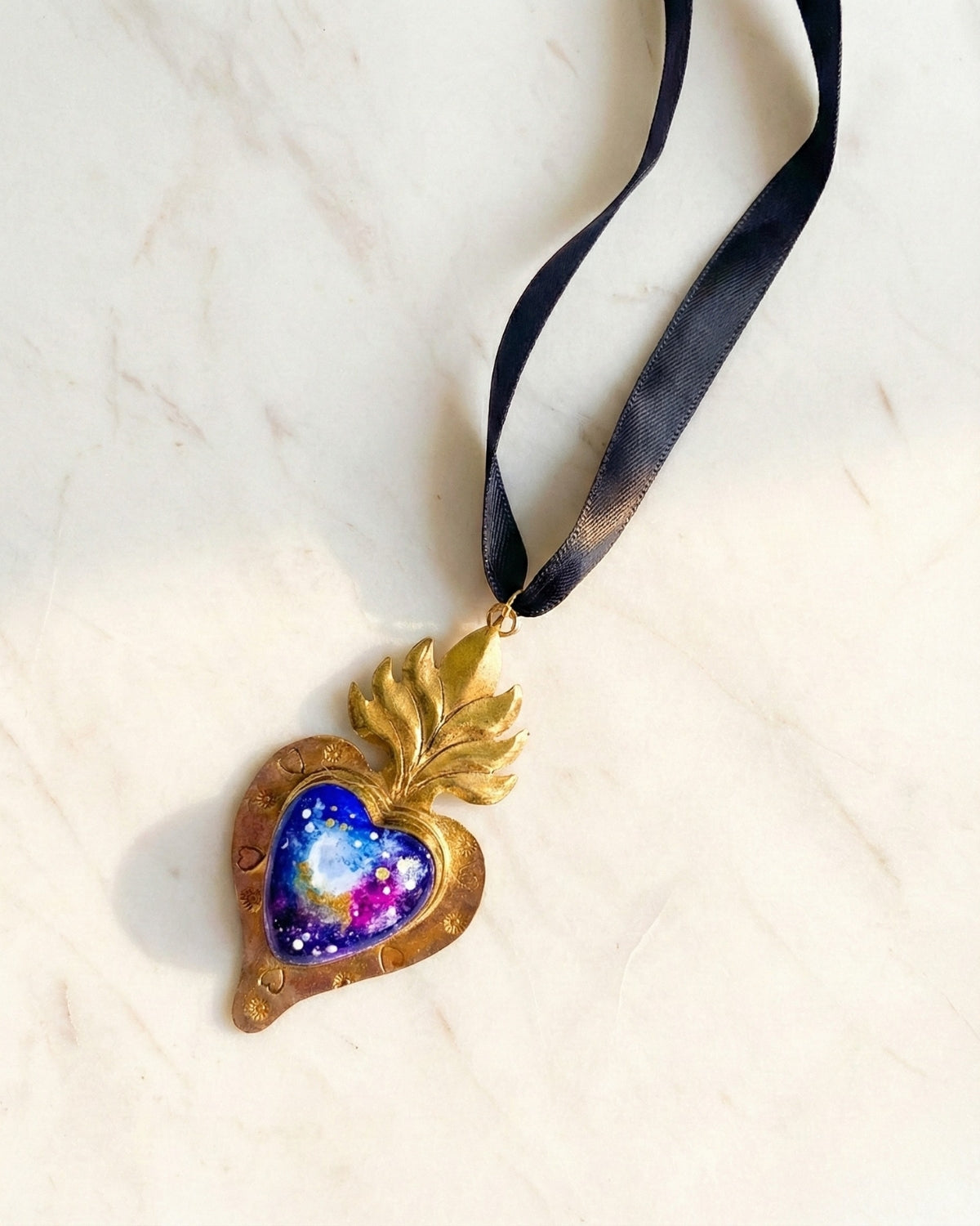 COLLAR SAGRADO FLAMA