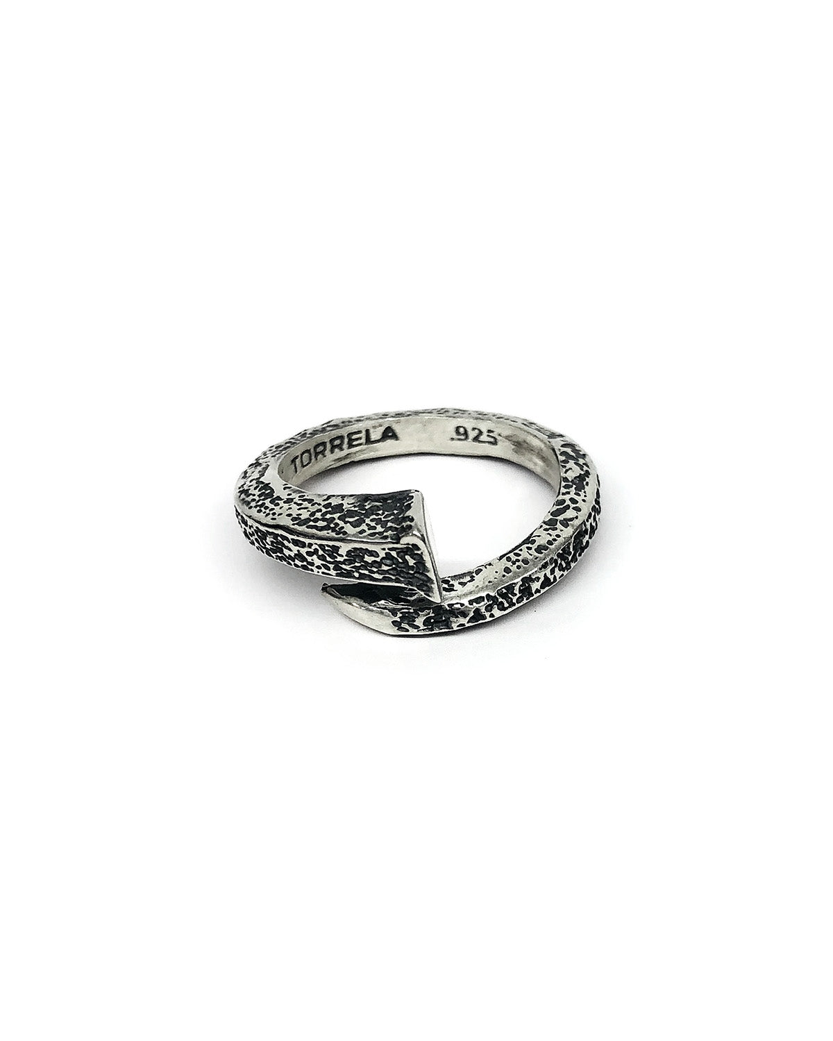 Anillo clavo plata sales